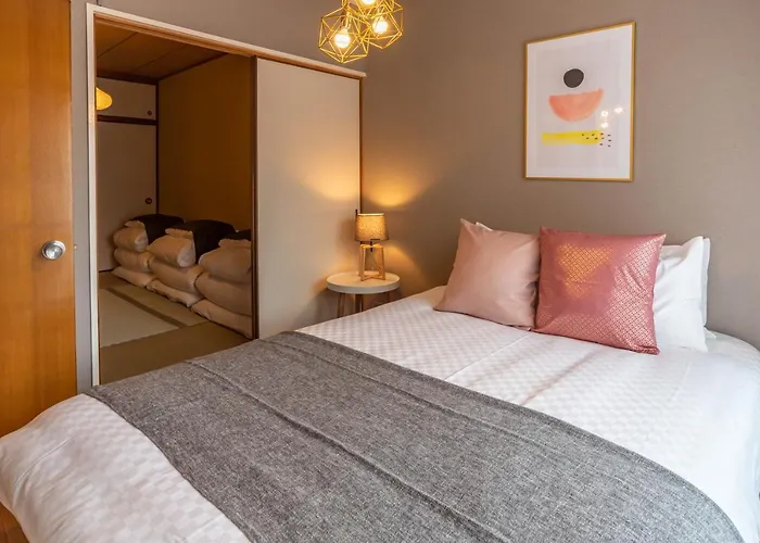 Bijou Suites Pieces